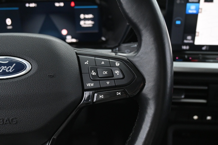 Ford Grand Tourneo Connect vaihtoauto