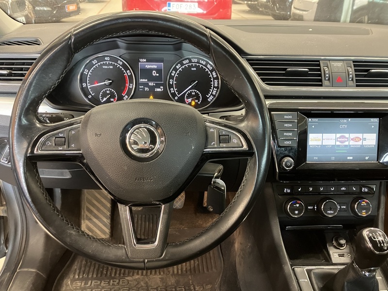 Skoda Superb vaihtoauto