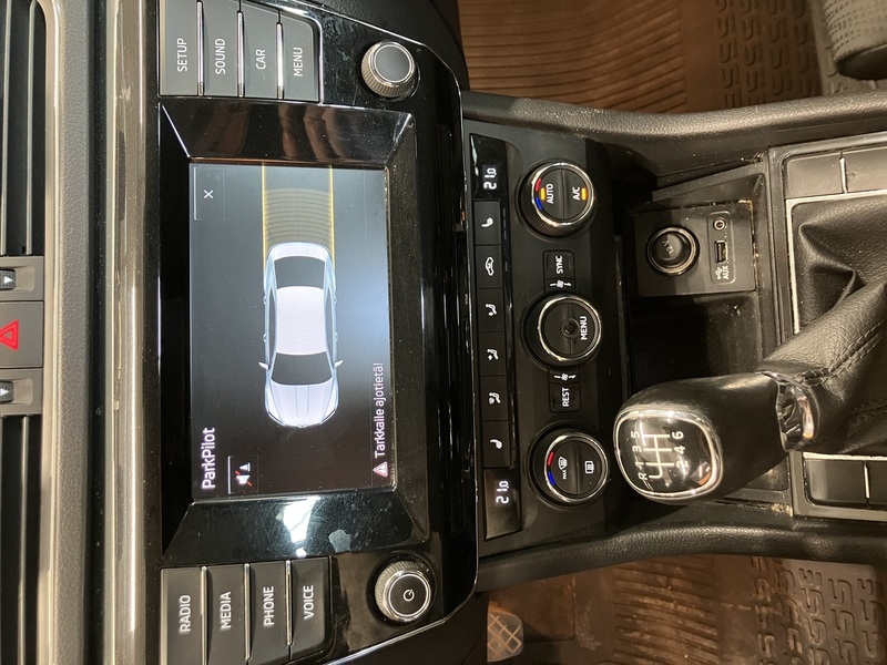 Skoda Superb vaihtoauto