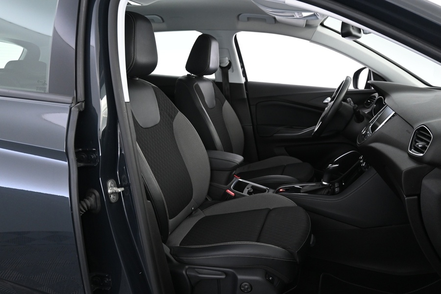 Opel Grandland X vaihtoauto