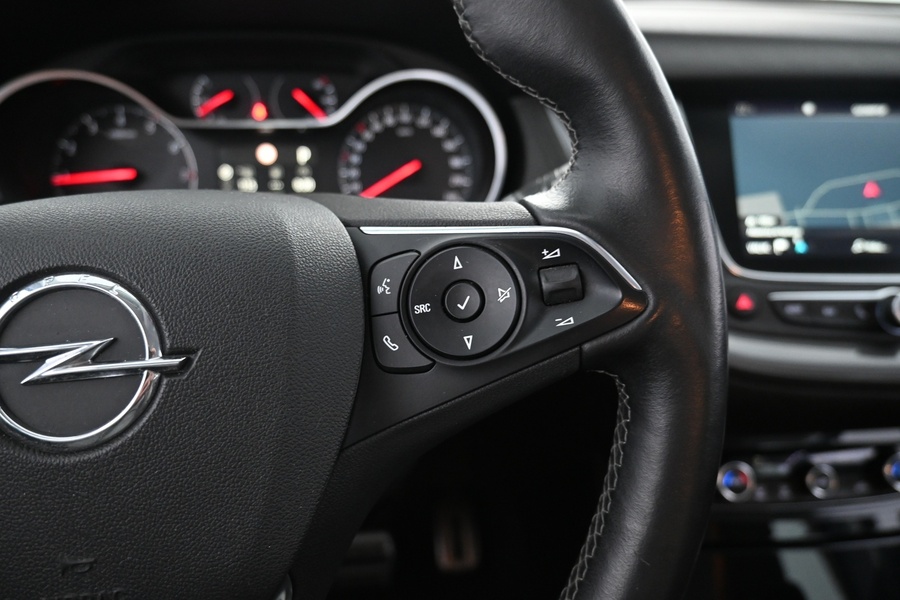 Opel Grandland X vaihtoauto