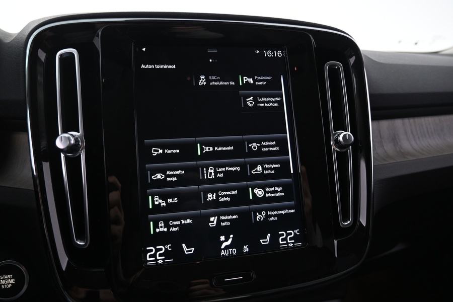 Volvo XC40 vaihtoauto