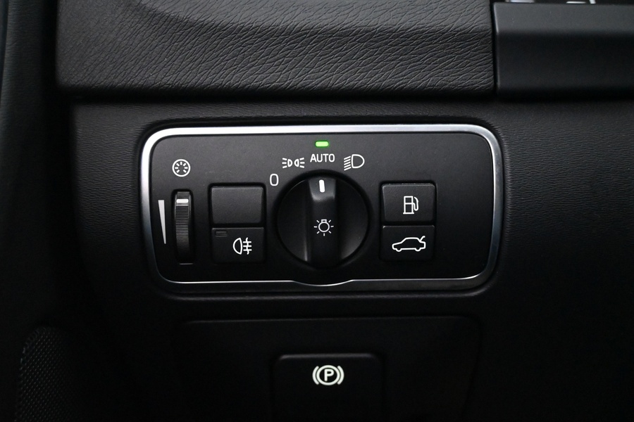 Volvo V60 Cross Country vaihtoauto