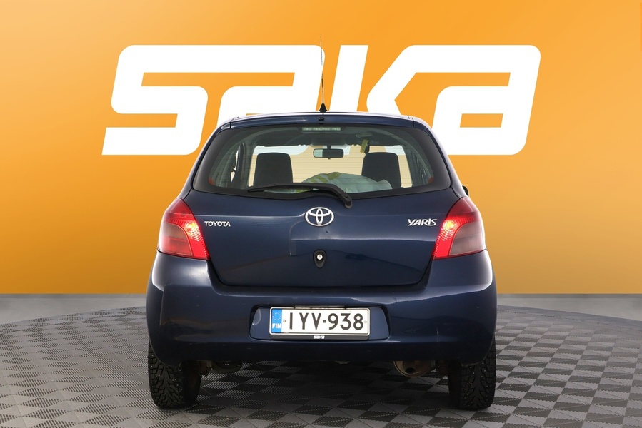 Toyota Yaris vaihtoauto