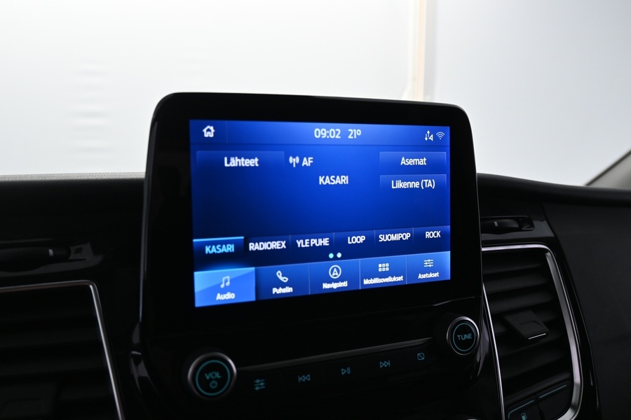 Ford Tourneo Custom vaihtoauto