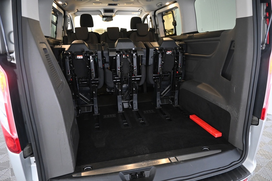 Ford Tourneo Custom vaihtoauto