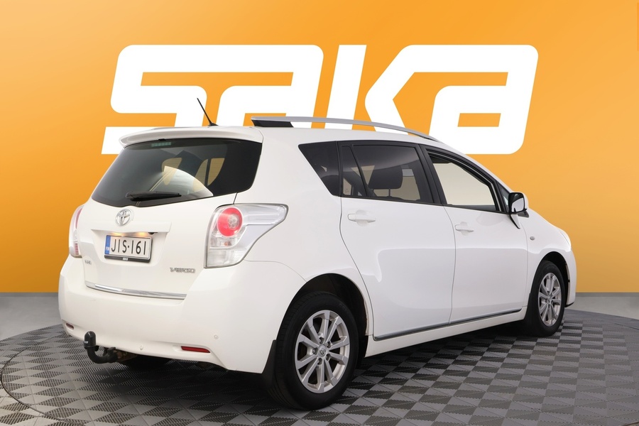 Toyota Verso vaihtoauto