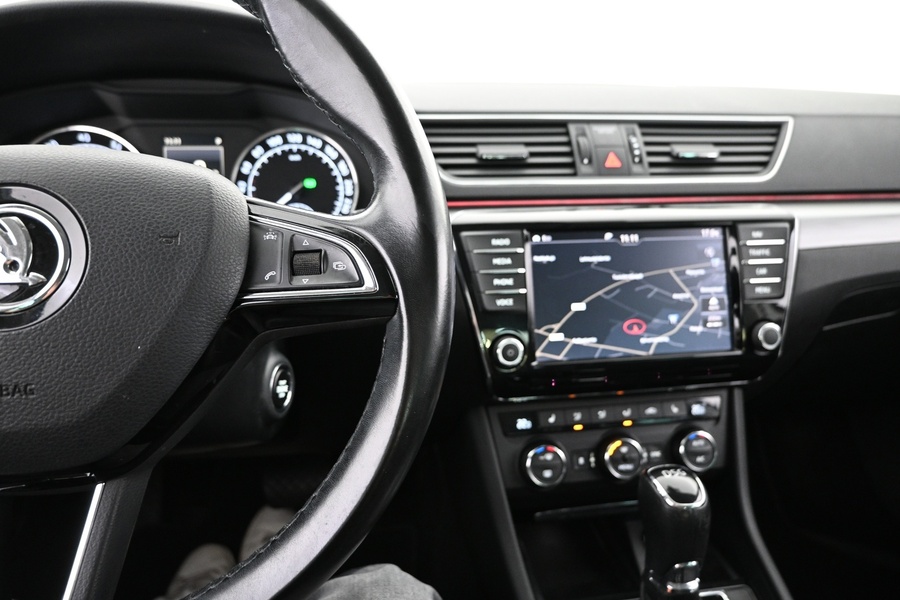 Skoda Superb vaihtoauto