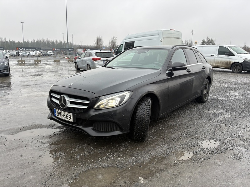 Mercedes-Benz C vaihtoauto
