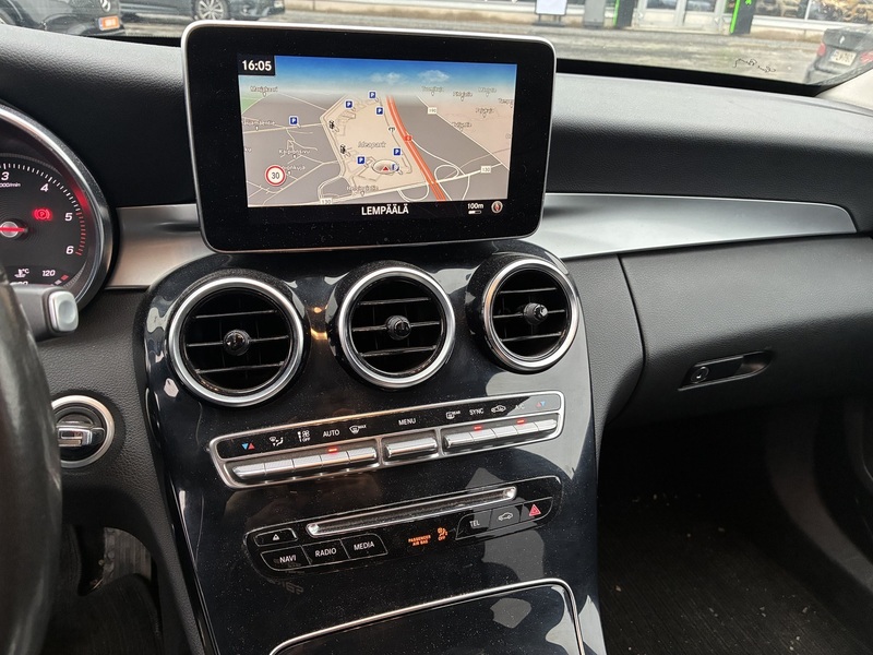 Mercedes-Benz C vaihtoauto