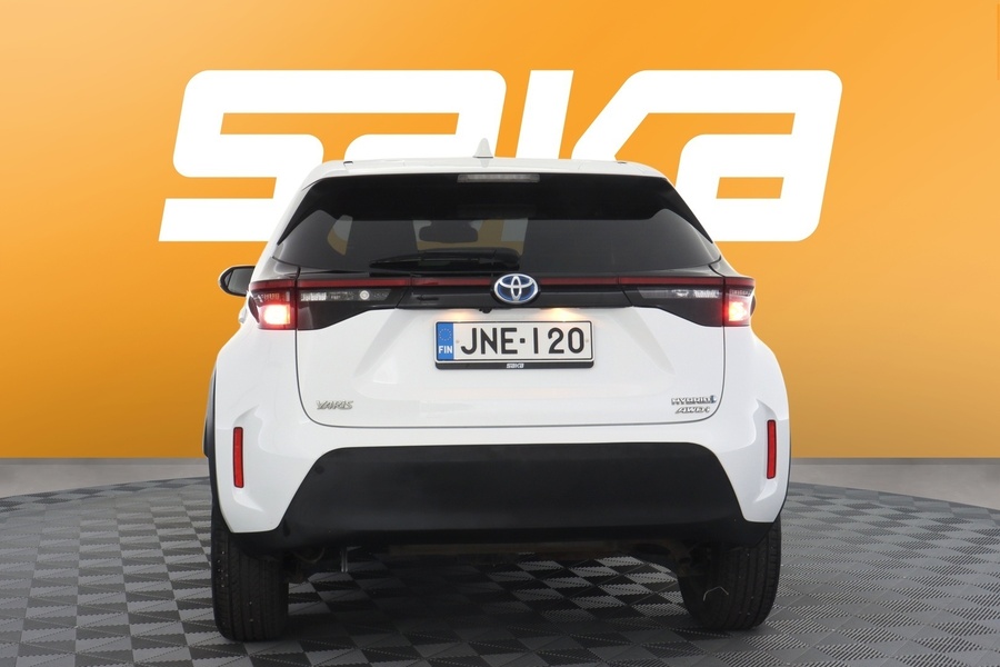 Toyota Yaris Cross vaihtoauto