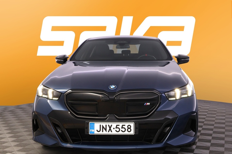 BMW i5 M60 vaihtoauto