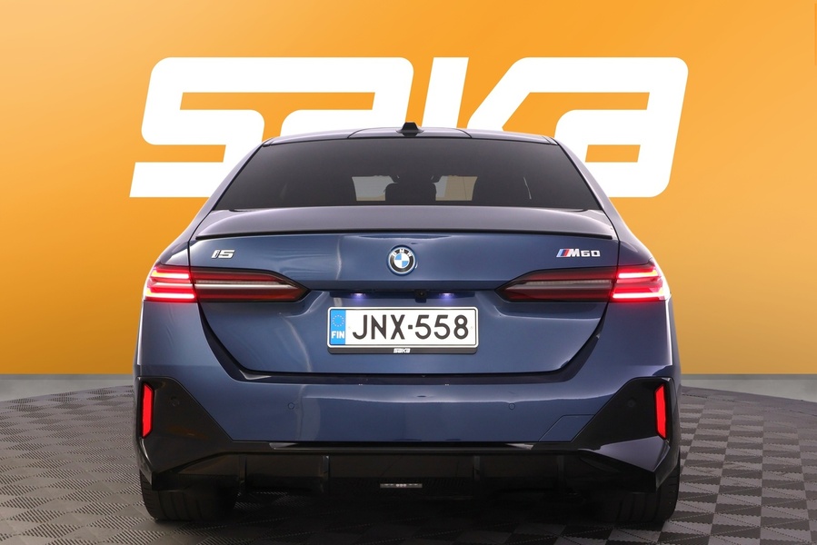 BMW i5 M60 vaihtoauto