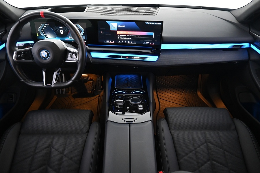 BMW i5 M60 vaihtoauto