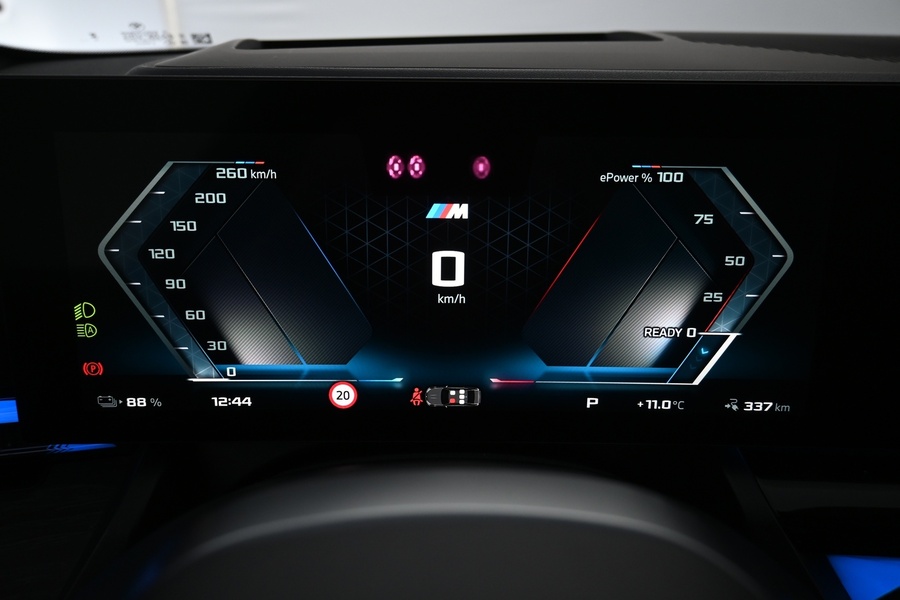 BMW i5 M60 vaihtoauto