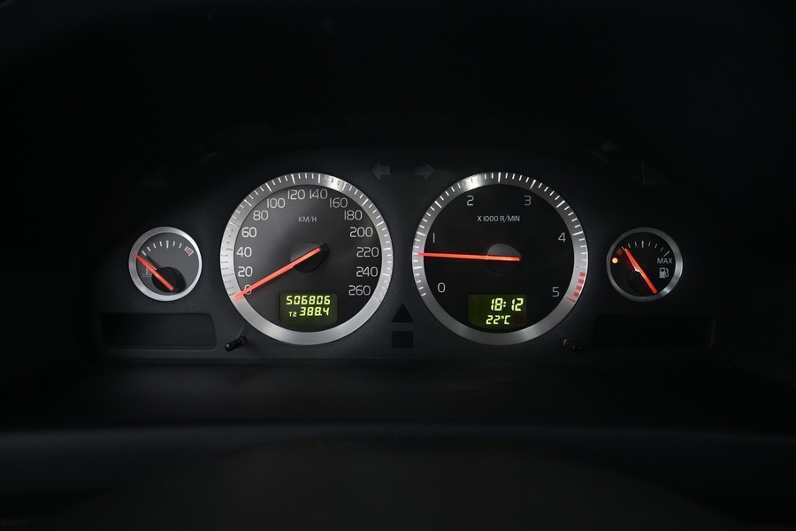 Volvo V70 vaihtoauto