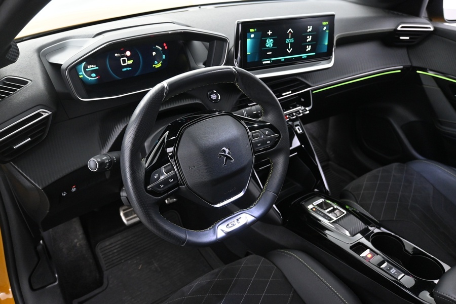 Peugeot e-208 vaihtoauto