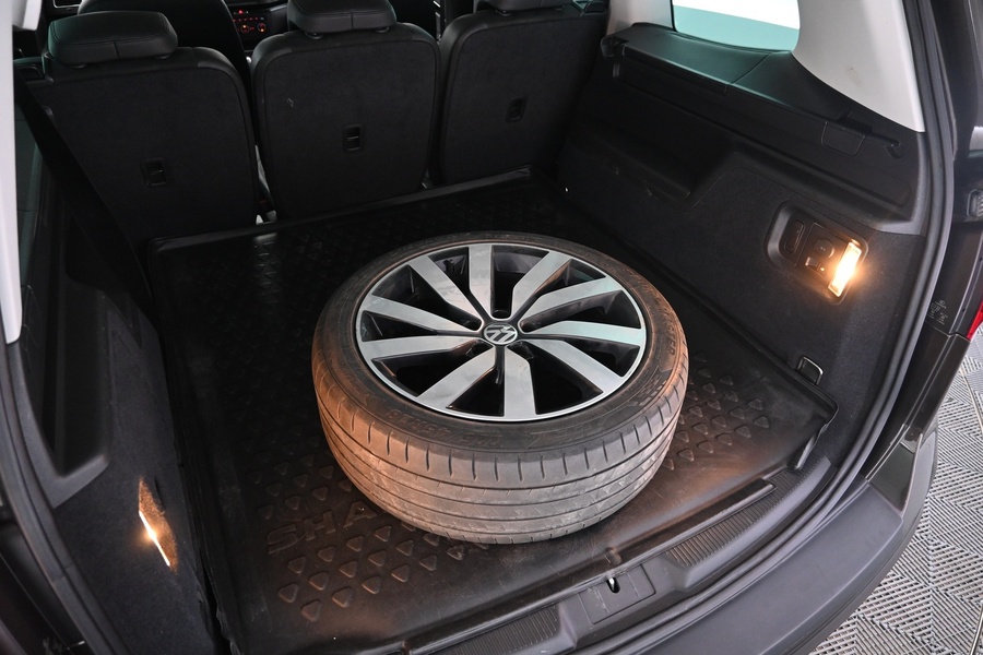 Volkswagen Sharan vaihtoauto
