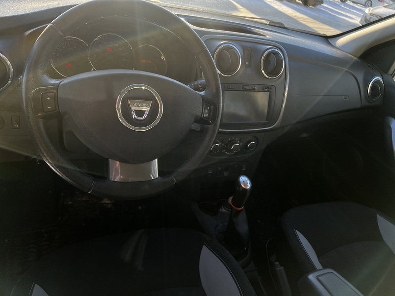 Dacia Sandero vaihtoauto