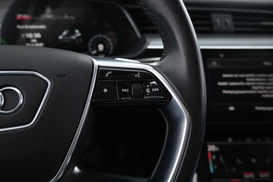 Audi e-tron vaihtoauto