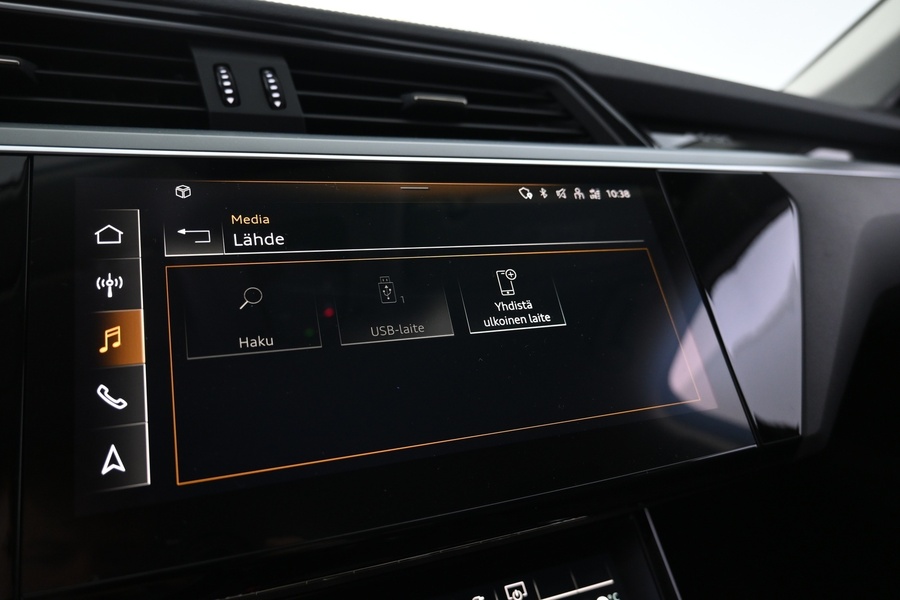 Audi e-tron vaihtoauto