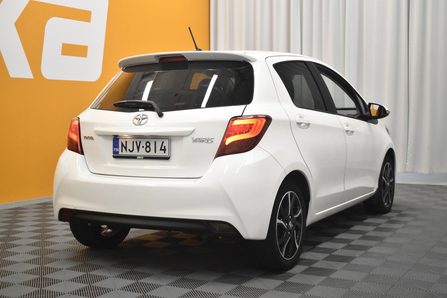 Toyota Yaris vaihtoauto