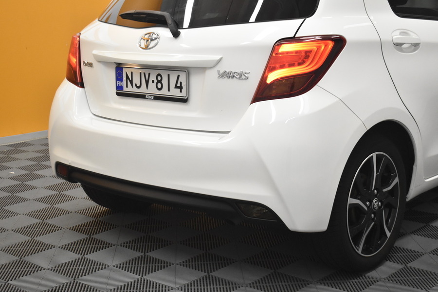 Toyota Yaris vaihtoauto