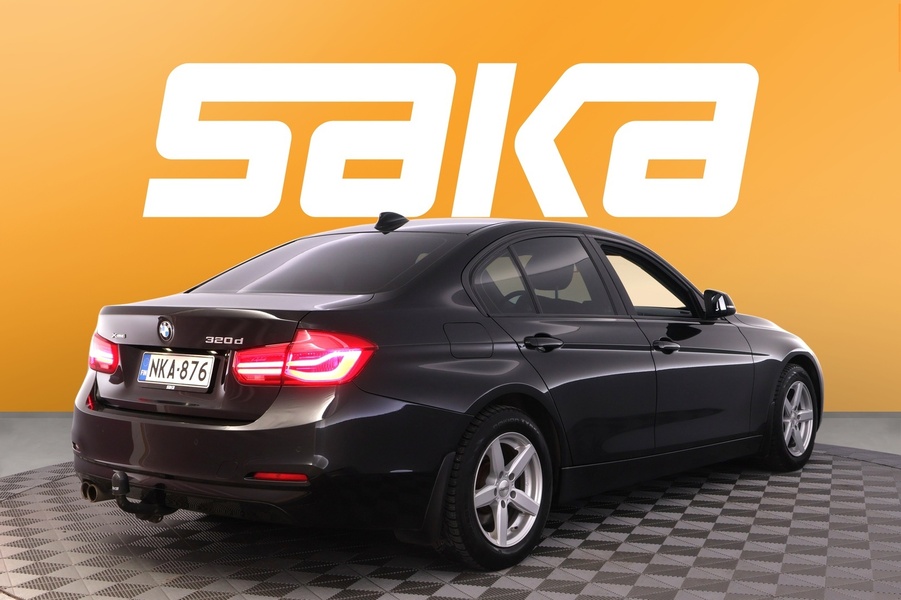 BMW 320 vaihtoauto