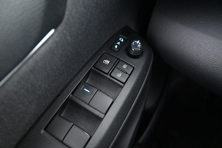 Mazda Mazda2 Hybrid vaihtoauto