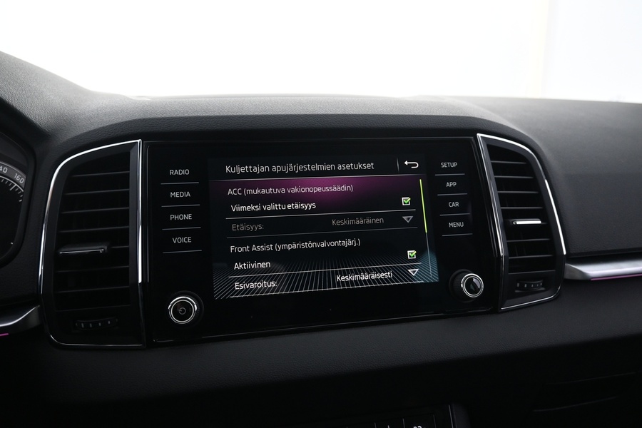 Skoda Karoq vaihtoauto