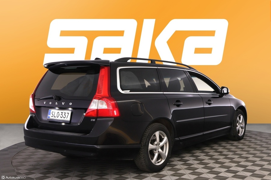 Volvo V70 vaihtoauto