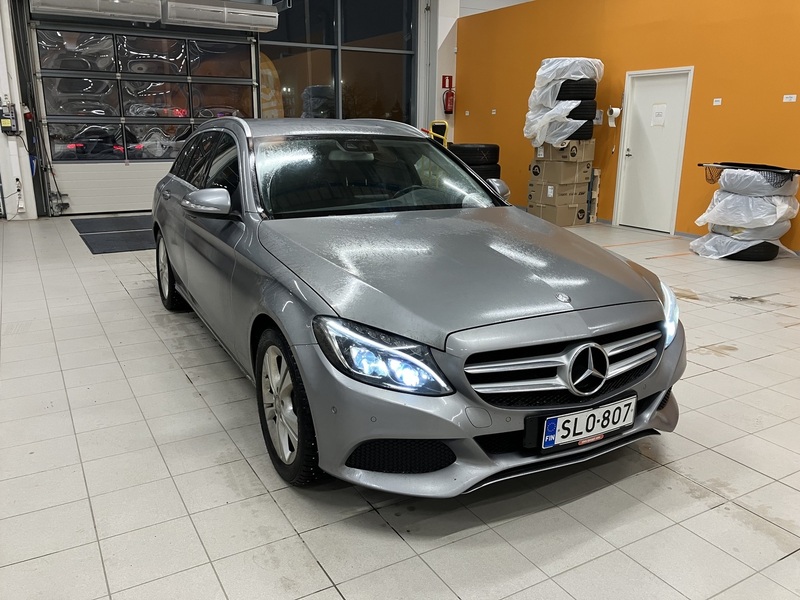 Mercedes-Benz C vaihtoauto