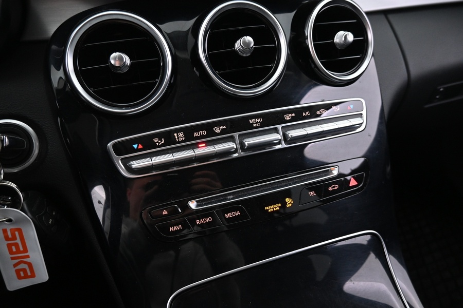 Mercedes-Benz C vaihtoauto