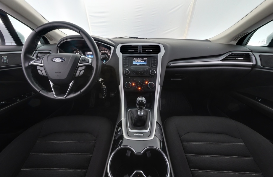 Ford Mondeo vaihtoauto