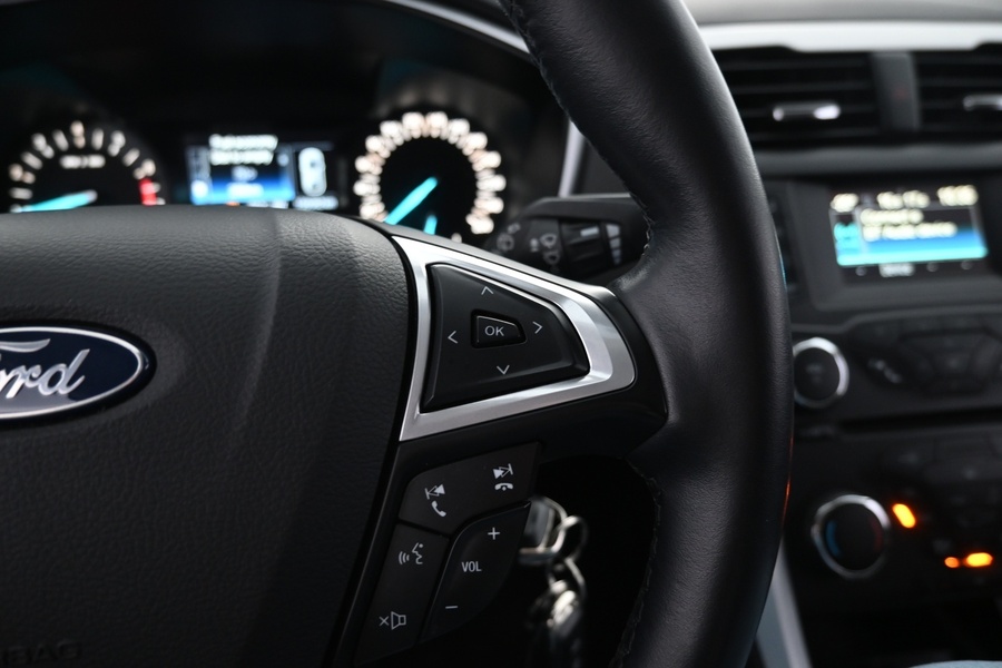 Ford Mondeo vaihtoauto