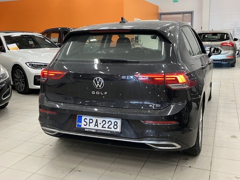 Volkswagen Golf vaihtoauto