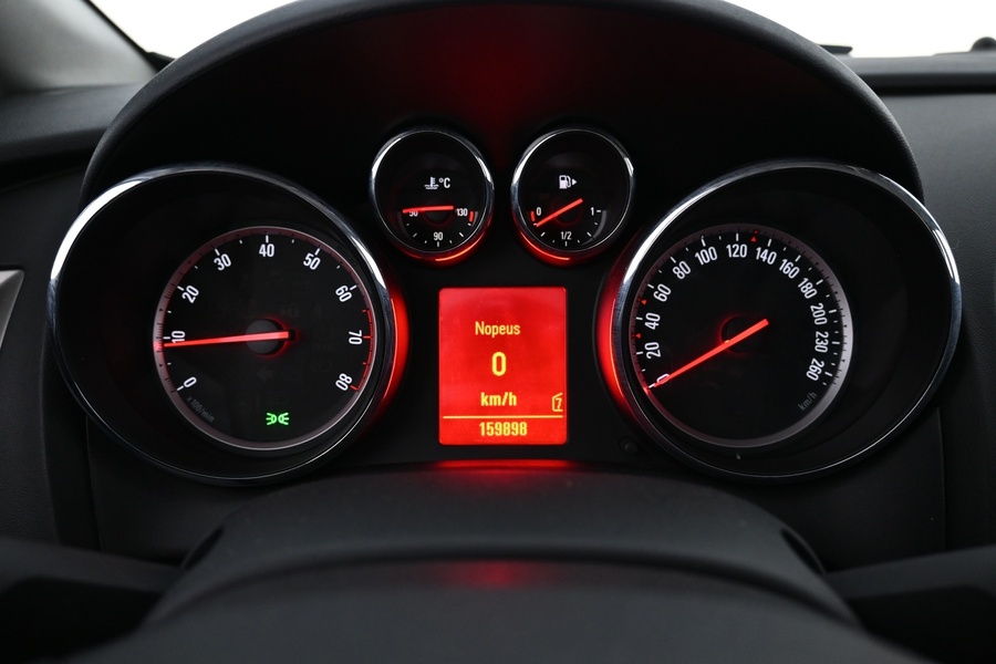 Opel Astra vaihtoauto