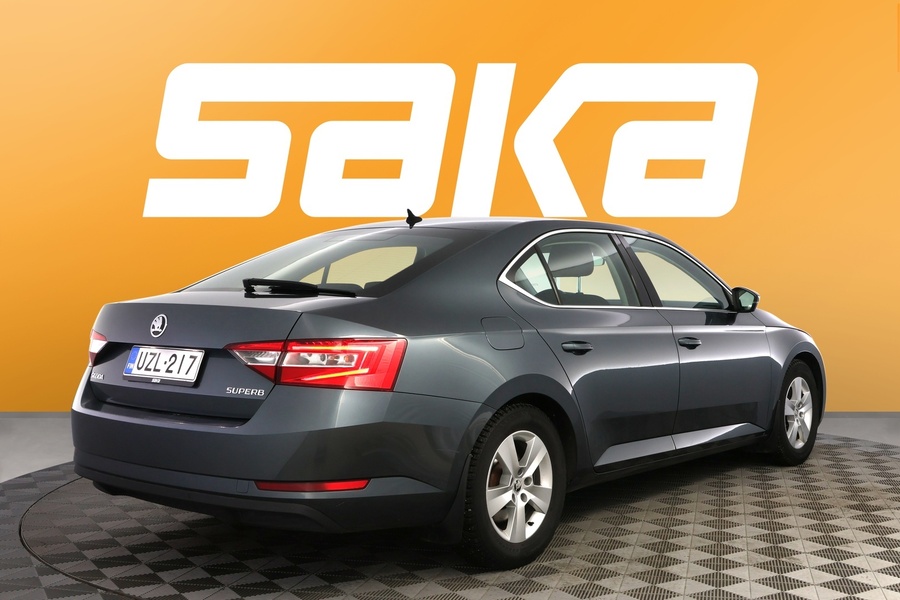 Skoda Superb vaihtoauto