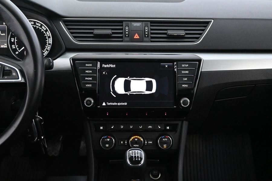 Skoda Superb vaihtoauto