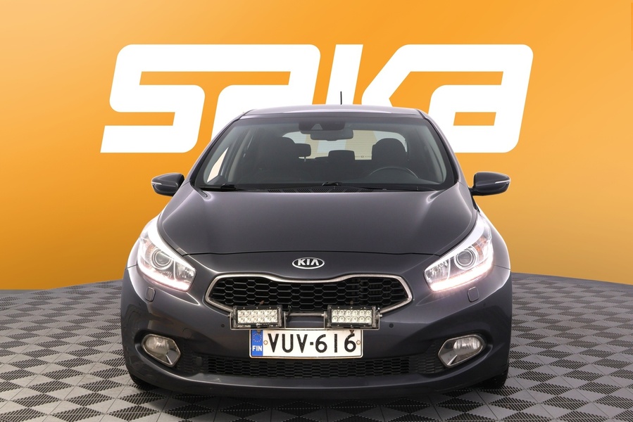 Kia Ceed vaihtoauto