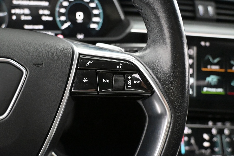 Audi e-tron vaihtoauto