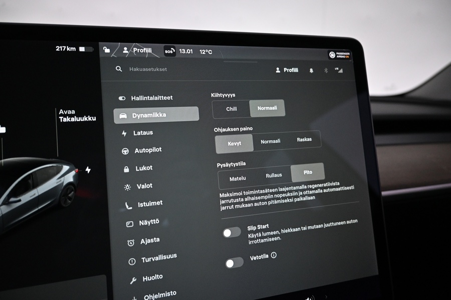 Tesla Model 3 vaihtoauto