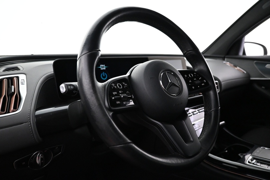 Mercedes-Benz EQC vaihtoauto