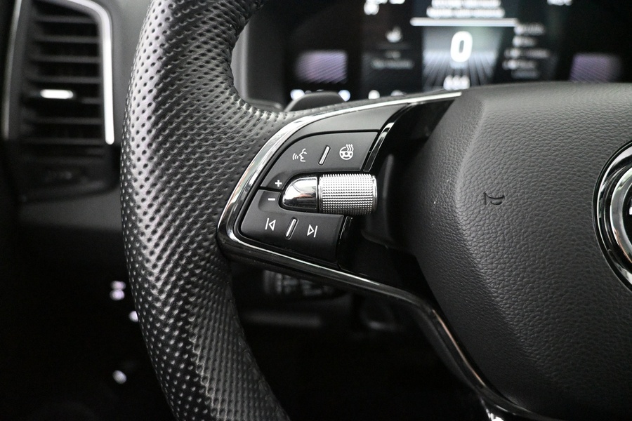 Skoda Karoq vaihtoauto