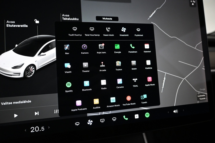 Tesla Model 3 vaihtoauto