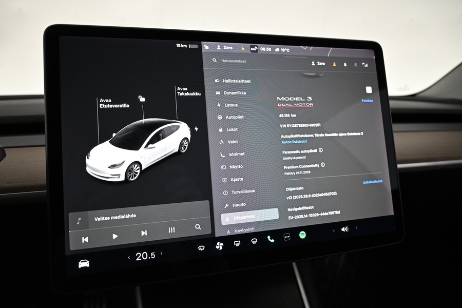Tesla Model 3 vaihtoauto