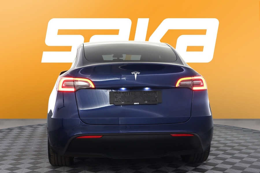 Tesla Model Y vaihtoauto