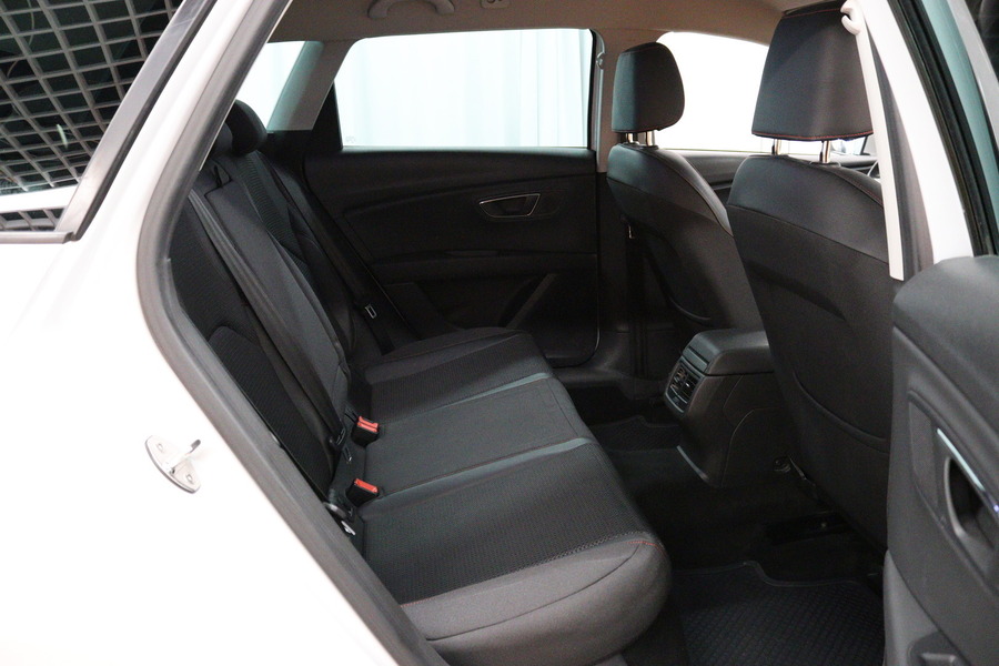 SEAT Leon ST vaihtoauto