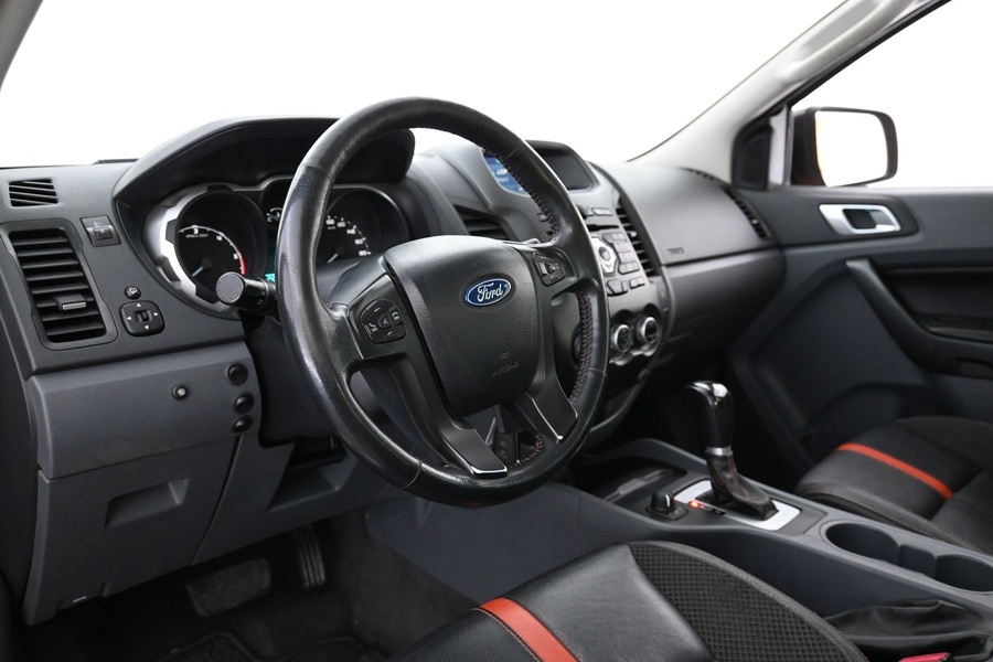 Ford Ranger vaihtoauto