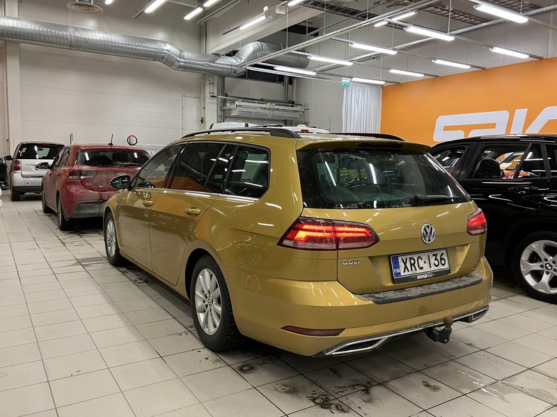 Volkswagen Golf vaihtoauto
